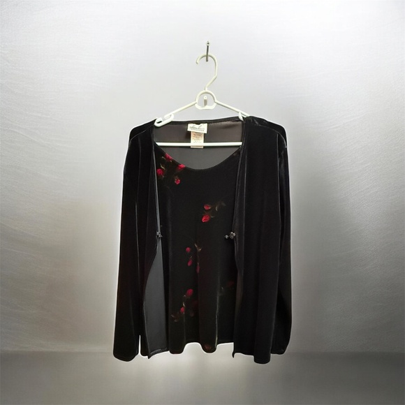 Vintage Kathie Lee Layered Black Velvet Tunic with Red Roses ~ Size Large - Picture 3 of 7